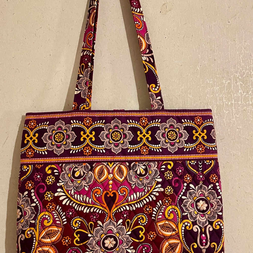 Vera Bradley Toggle Tote Bag - Multicolor. New . Beautiful older pattern. - Picture 2 of 4